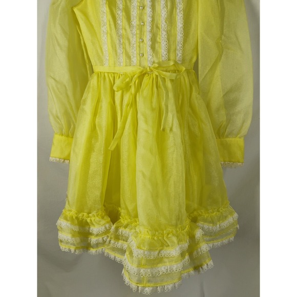 Vintage 1960s Yellow Frilly Girls LARGE Dress Lace Trim Sizing Included - Picture 4 of 12